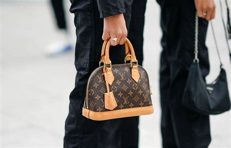 is louis vuitton bag worth buying|cheapest louis vuitton bag price.